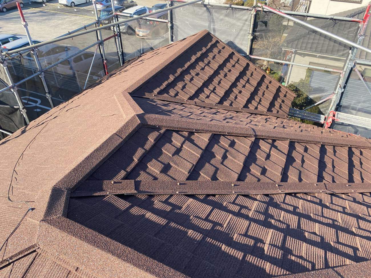 屋根重ね葺き  外壁金属サイディングカバー  付帯部塗装  雨樋交換工事  ベランダ防水トップコート  基礎コーティング塗装